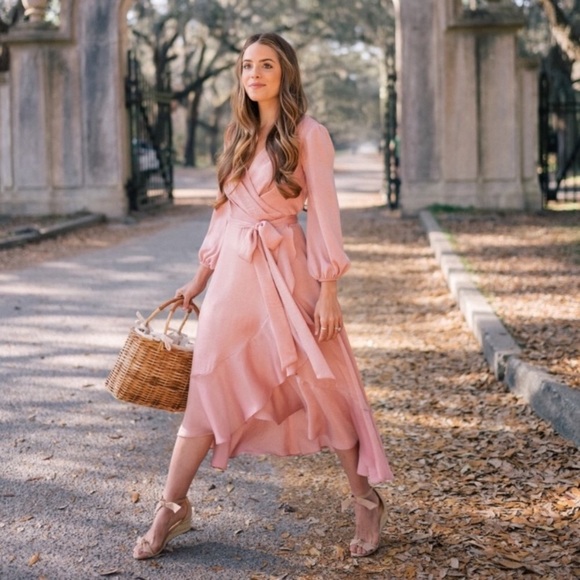 NWT Gal Meets Glam Jennifer Mauve Dress - Picture 2 of 5